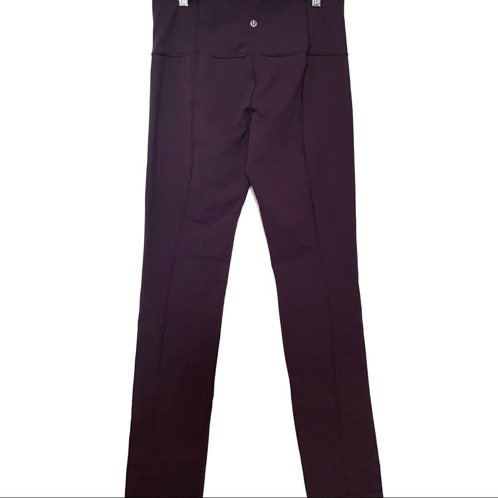 Lululemon High Waisted Tight Legging Size 10 Dark grape